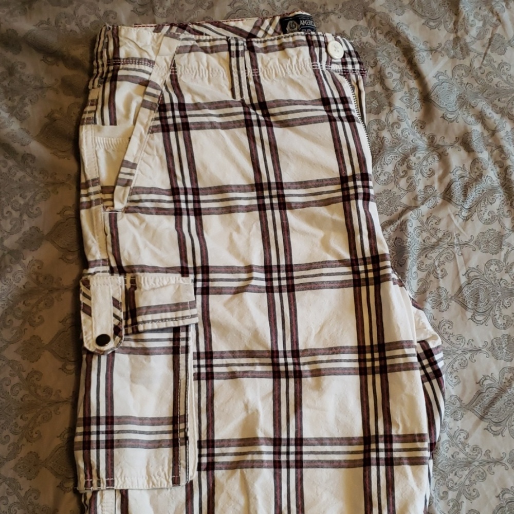 Men's cargo shorts